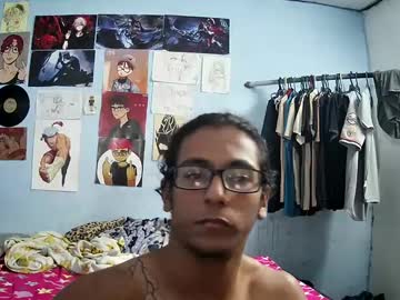 Monsteruwo Chaturbate stream image from May 19, 2025