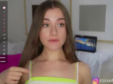 Roxxxete Chaturbate stream image from May 19, 2025