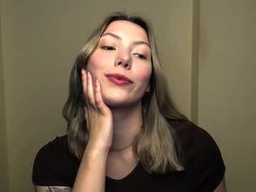 Vanessakim_ Chaturbate stream image from May 19, 2025