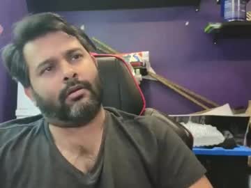 Naughtydesicock Chaturbate stream image from May 19, 2025