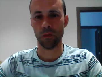 Ipevuozi Chaturbate stream image from May 19, 2025