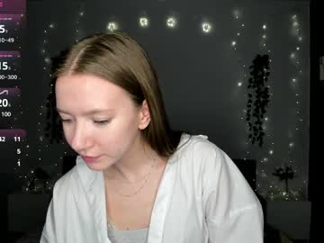 Missa_Kiss Chaturbate stream image from May 19, 2025