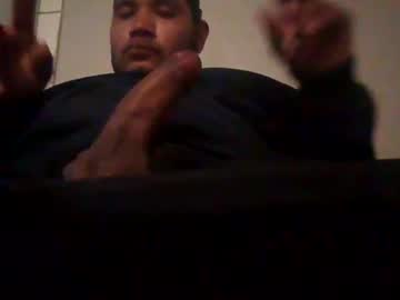 Floresramon0127 Chaturbate stream image from May 19, 2025