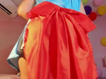 Lucysweett_ Chaturbate stream image from May 19, 2025