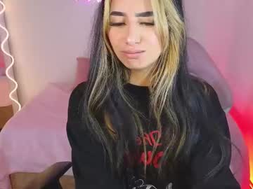Malory_Tay Chaturbate stream image from May 19, 2025