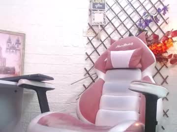Saratrump_ Chaturbate stream image from May 19, 2025