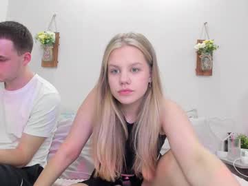 Asti_Cute Chaturbate stream image from May 19, 2025