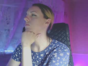 Babymuro4ka Chaturbate stream image from May 19, 2025