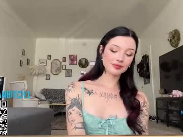 Evelynforever Chaturbate stream image from May 19, 2025
