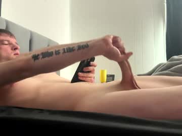 Sexycouple42077 Chaturbate stream image from May 19, 2025