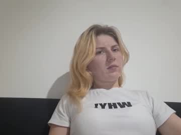 _Babypeach Chaturbate stream image from May 19, 2025
