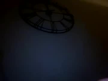 Linguistixx333 Chaturbate stream image from May 19, 2025