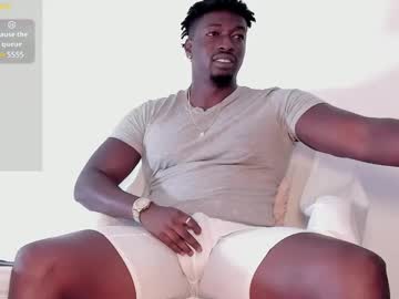 Michaell_James Chaturbate stream image from May 19, 2025
