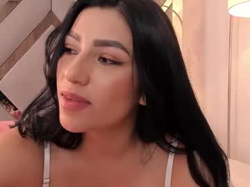 Adrianaaaa111 Chaturbate stream image from May 19, 2025