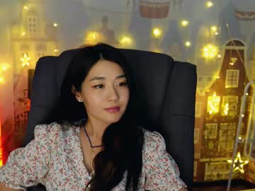 Hannarosie Chaturbate stream image from May 19, 2025