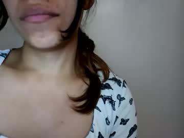 Sluttylatina0909278702 Chaturbate stream image from May 19, 2025