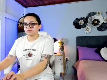 Aurora_Blaack Chaturbate stream image from May 19, 2025