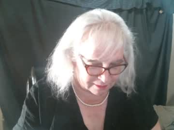 Sissydianetx Chaturbate stream image from May 19, 2025