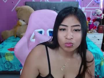 Sofiiadreams Chaturbate stream image from May 19, 2025