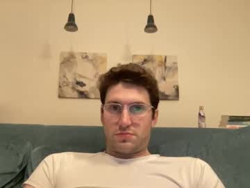 Your_Whore_Harry Chaturbate stream image from May 19, 2025