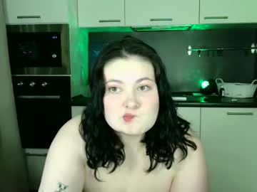 Lesssi_ Chaturbate stream image from May 20, 2025