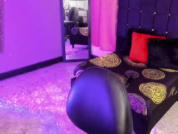 Renatawilsom Chaturbate stream image from May 20, 2025