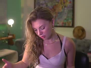 Leahsunshine Chaturbate stream image from May 20, 2025