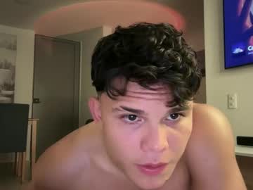 Marcowoltz Chaturbate stream image from May 20, 2025