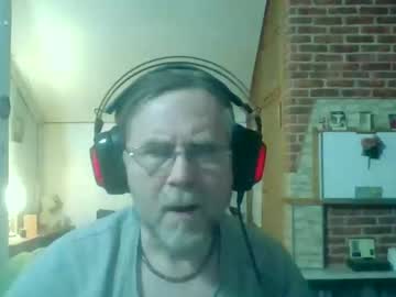 Bongate Chaturbate stream image from May 20, 2025