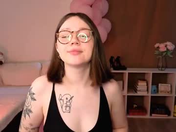 Milly_Saint Chaturbate stream image from May 20, 2025