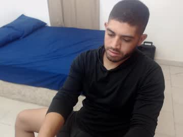 Mrcum24 Chaturbate stream image from May 20, 2025