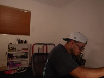 Luchobasti Chaturbate stream image from May 20, 2025