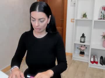 Elisabaxter Chaturbate stream image from May 20, 2025