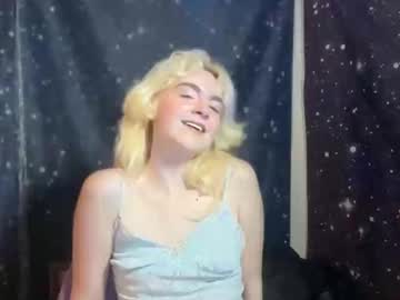 Honeyxlimbed Chaturbate stream image from May 20, 2025