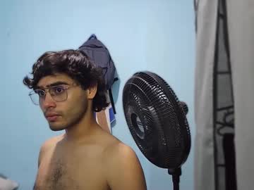 Stramberrydream Chaturbate stream image from May 20, 2025