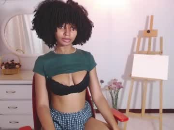 Kintsugim Chaturbate stream image from May 20, 2025