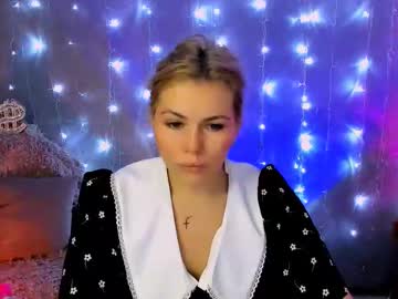 Loraboyar Chaturbate stream image from May 20, 2025