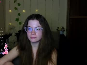 Alicia_Folow Chaturbate stream image from May 20, 2025