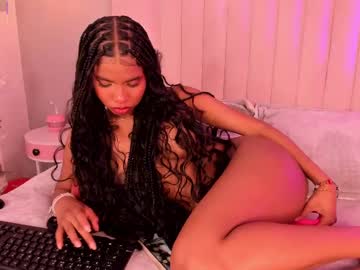Gigi_Strawberry Chaturbate stream image from May 20, 2025