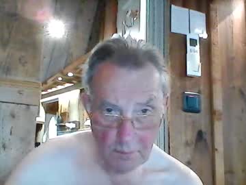 Jahanc01 Chaturbate stream image from May 20, 2025