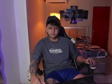 Jake_Pons Chaturbate stream image from May 20, 2025
