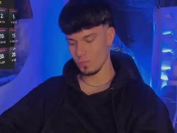 Liam_Thunder Chaturbate stream image from May 20, 2025