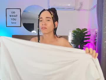 Novaybrian Chaturbate stream image from May 20, 2025