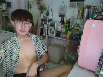 Dustin_Lukehot Chaturbate stream image from May 20, 2025