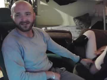 Lelandbartlett2 Chaturbate stream image from May 20, 2025