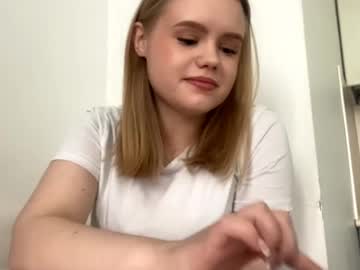 Naughty_Annetom Chaturbate stream image from May 20, 2025
