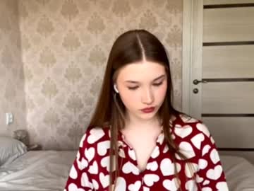 Its_Me_Alice Chaturbate stream image from May 20, 2025