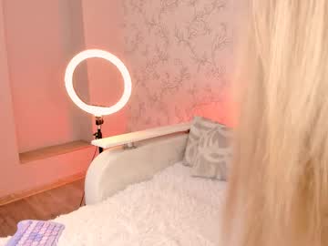 Milky_Waybaby Chaturbate stream image from May 20, 2025