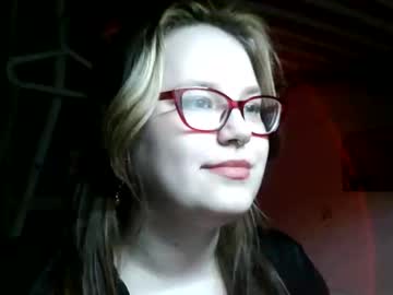 Blesskitty_ Chaturbate stream image from May 20, 2025