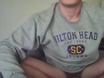 Deeyungguy Chaturbate stream image from May 20, 2025